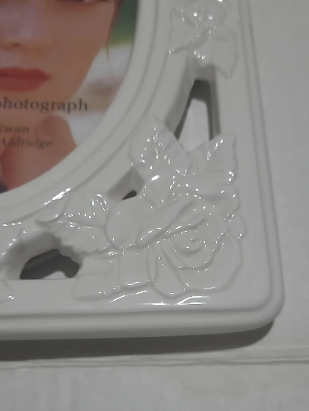 White Floral 5x7 Photo Frame - Home Accents